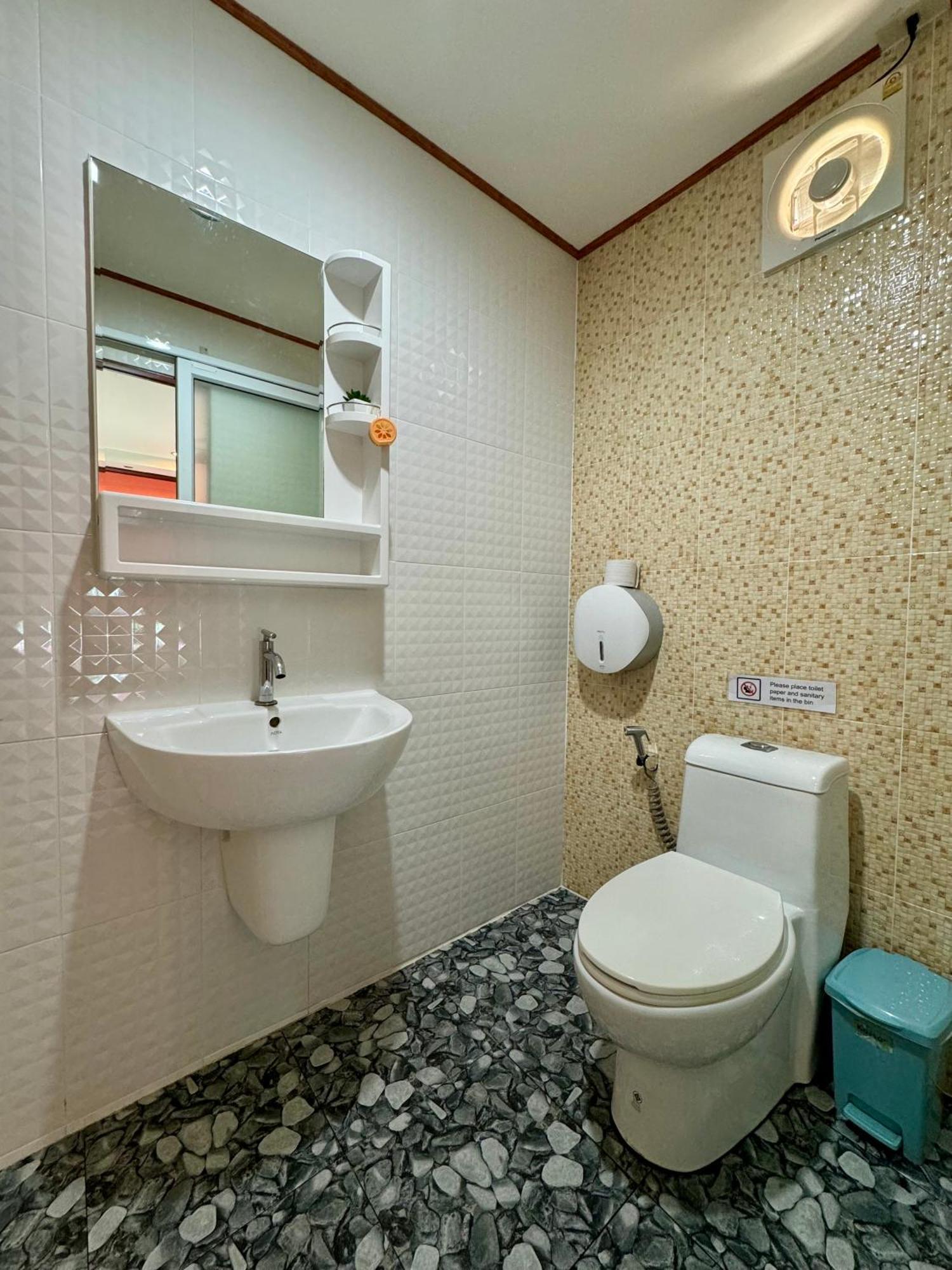 Thai Smile Bungalows Koh Lanta Exterior photo